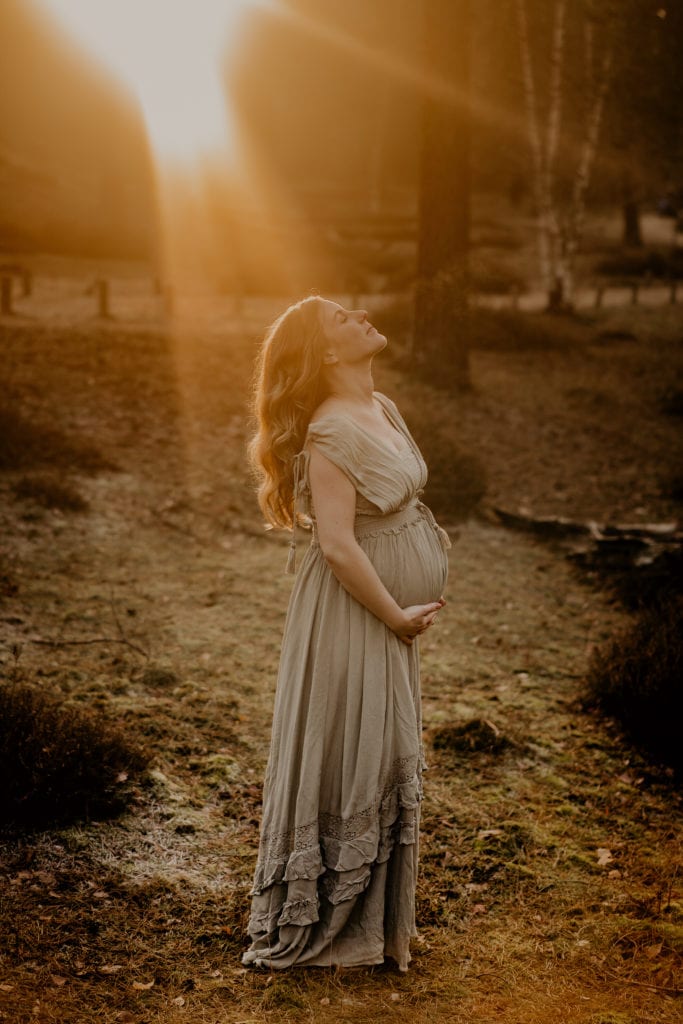 Babybauchshoortin Münster Babybauchshooting Osnabrück Babybauchshooting Ibbenbüren Babybauchshooting Boho Bohobabybauchshooting Maternity Shooting Lengerich Fotograf Ibbenbüren Hochzeitsfotograf Ibbenbüren Hochzeitsfotograf Osnabrück