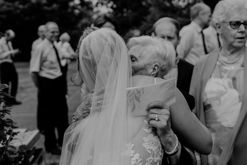 Oma Fotos Hochzeit
